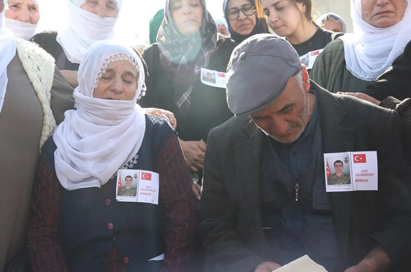 En acı veda! Türkiye şehitlerini uğurluyor - Resim: 6