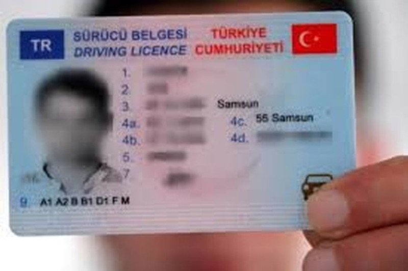 Ehliyet yenilemede yeni dönem: 65 yaş üstü sürücüler her 3 yılda bir sağlık raporu verecek - Resim: 2