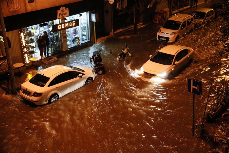 İzmir kabusu yaşıyor!.. Valilik acı haberi verdi! - Resim: 23