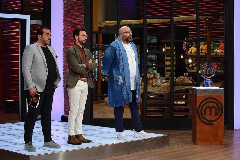 MasterChef Azize çıldırdı! ''Ben bunlara dalarım'' - Resim: 15