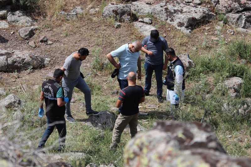 Her satırı tüyler ürpertti! Sevil Kutlu vahşetinde korkunç detaylar: Öldürdükten sonra cesedi... - Resim: 5