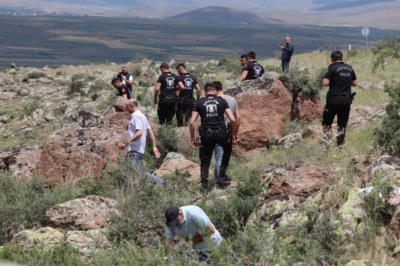 Her satırı tüyler ürpertti! Sevil Kutlu vahşetinde korkunç detaylar: Öldürdükten sonra cesedi... - Resim: 9