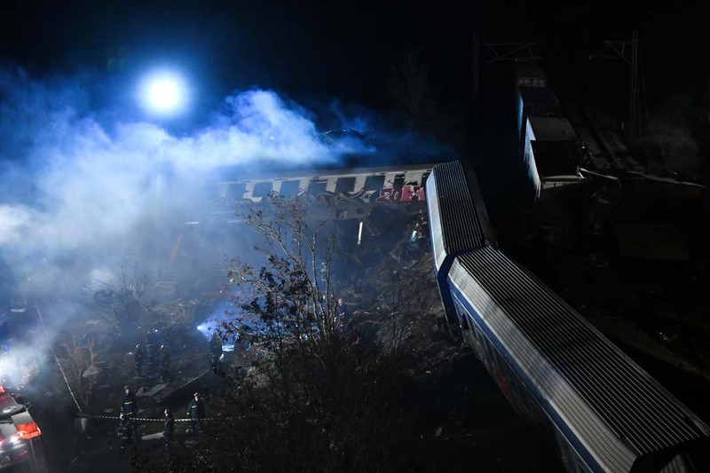 Yunanistan'da kabus gibi gece! İki tren kafa kafaya çarpıştı - Resim: 5