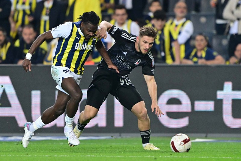 İngiliz basını duyurdu! Beşiktaş'ın gözbebeği Semih Kılıçsoy dünya devlerini peşine taktı! 6 İngiliz takımı transfer etmek istiyor - Resim: 3
