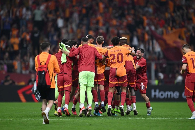 Galatasaraylılar çok üzülecek! Osimhen’i transfer etme kararı aldılar! 81 milyon euro detayına dikkat - Resim: 1