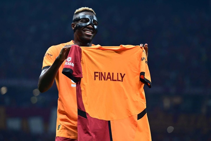 Galatasaraylılar çok üzülecek! Osimhen’i transfer etme kararı aldılar! 81 milyon euro detayına dikkat - Resim: 6