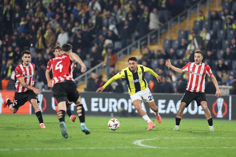 15 milyon euroluk yıldız kararını verdi! Menajerine de söyledi! Fenerbahçe taraftarı çıldıracak! - Resim: 5