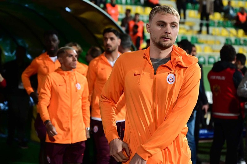 Galatasaray’dan gidecek 3.isim belli oldu! Transfer için prensip anlaşmasına varıldı! 14 milyon euroluk yıldız dünya devine gidiyor - Resim: 4