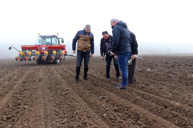 Edirne’de Türkiye’nin beklediği büyük felakete karşı hazırlık başladı. Tüm çiftçiler tarlalarında uygulayacak. Gelirse 1-3 demeden her yeri çöktürecek - Resim: 4