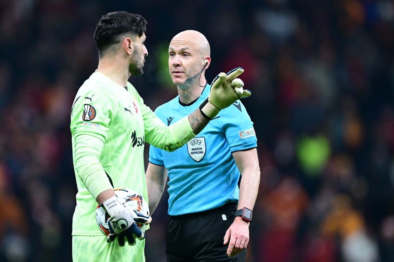 Okan Buruk’un sürpriz tercihiydi! Tecrübeli futbolcu AZ Alkmaar maçının en iyisi oldu! Taraftarlar hakkını teslim etti - Resim: 4