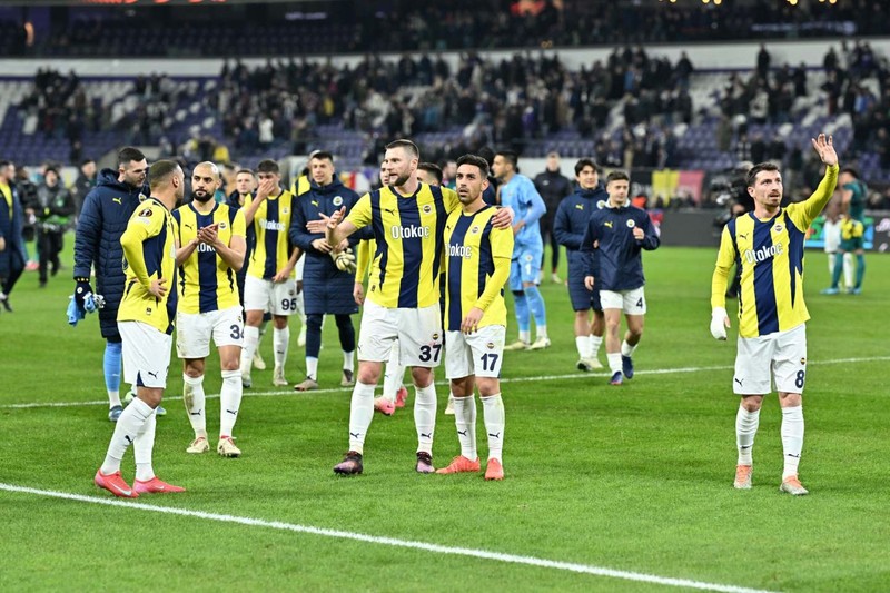 İtalya muhabirden Fenerbahçe’ye transfer müjdesi! Dünya yıldızının bonservis fiyatı 25-30 milyon euroya düştü! Taraftarlar onu çok istiyor - Resim: 3