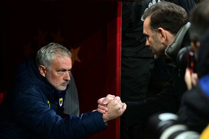 Galatasaray- Fenerbahçe derbisinin faturası ağır oldu! Dünya Mourinho’ya verilen cezayı konuşuyor! “Ağır bir ceza aldı” - Resim: 8