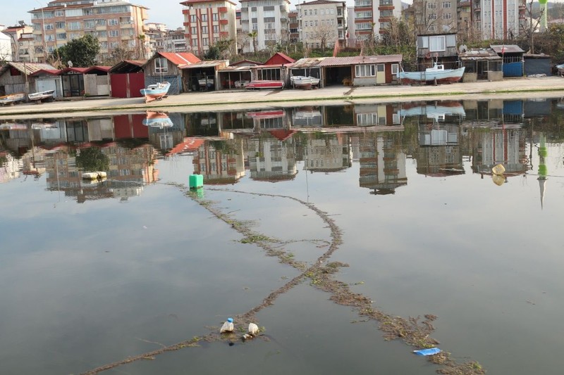 Giresun'da tek geçim kaynağı balıkçılık olan vatandaşlar limanda mahsur kaldı. Her seferinde aynısını yaşıyorlar. Büyük bir çaresizlik içindeler - Resim: 3