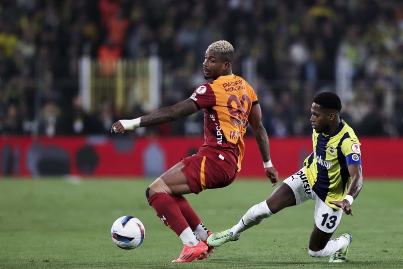 Fenerbahçe- Galatasaray derbisinin raporu ortaya çıktı! Fred’in neden kırmızı kart gördüğü belli oldu! 4-5 kez aynı cümleyi tekrarlamış - Resim: 3