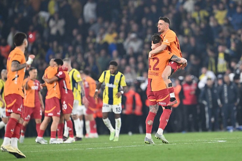 Gabriel Sara’ya 17 milyon euroluk partner! Galatasaray’ın transfer listesine girdi! Yıldız futbolcu gelmeye sıcak bakıyor - Resim: 2