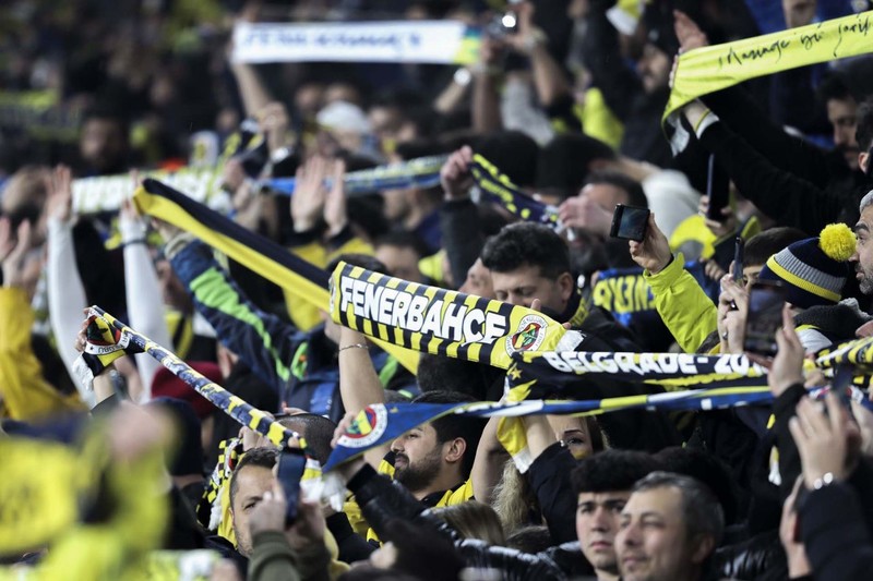İlk kez dikkat çekti! Fenerbahçe efsanesi Volkan Demirel’den stat atmosferinde o detayı eleştirdi! “Bizim dönemimizde bu kadar değildi” - Resim: 5