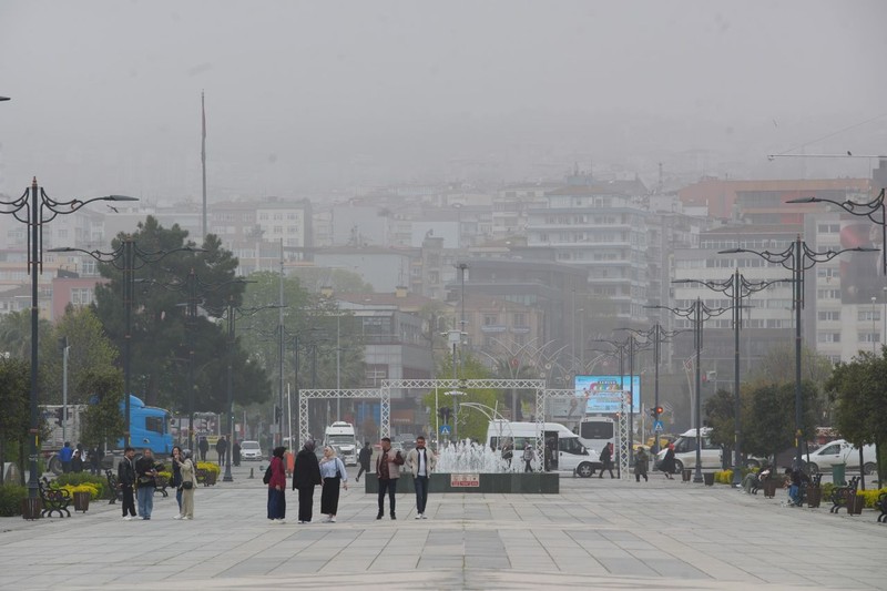Samsun'un hem yüksek kesimlerinde hem de merkezinde yüzde 90'a yaklaştı. Tedbir almadan sakın dışarı çıkmayın - Resim: 3