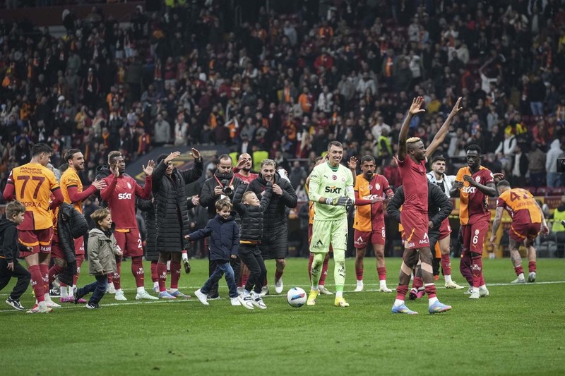 3 gol atıp, 7 asist yaptı! Transferin gözdesi oldu! Galatasaray’dan 13 milyon euroluk yıldız için düğmeye bastı - Resim: 2