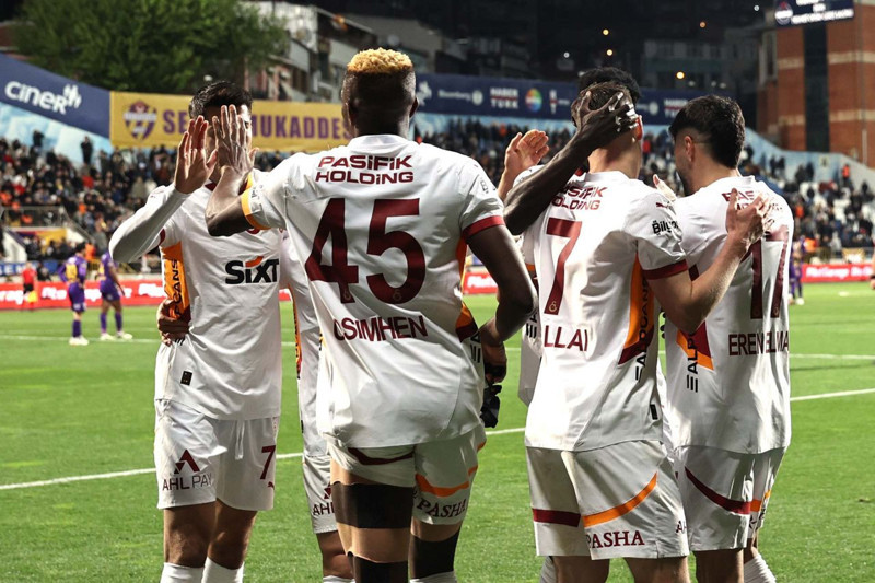 Performansıyla herkesi şoke etmişti! Galatasaray’da taşlar yerinden oynadı! Okan Buruk 8 milyon euroluk yıldıza kesik atacak - Resim: 2