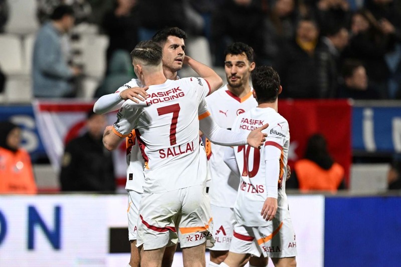Galatasaray transferde gemileri yaktı! Dünya yıldızı için 24 milyon euro gözden çıkarıldı! Gelirse taraftar havalimanına akın eder - Resim: 1