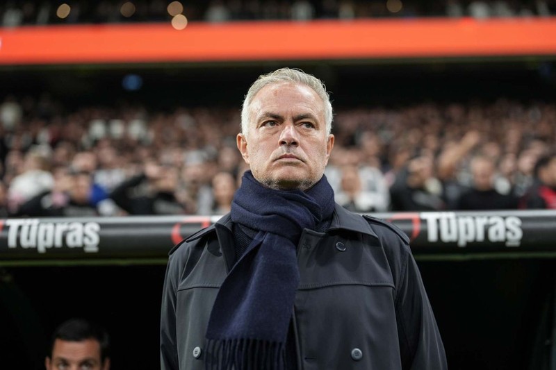 Fenerbahçe’de Jose Mourinho dönemi bitiyor! Yeni takımıyla ön anlaşma sağladı! Ali Koç ile ayrılık için masaya oturacak - Resim: 4