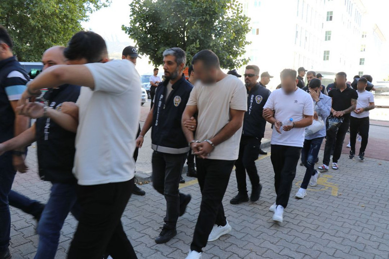 Büyük dolandırıcılık! Önce eskort sonra avukat! 11 milyon liralık oyun - Resim: 2