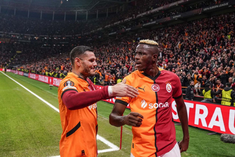 Galatasaray yılın transferinde gemileri yaktı! Victor Osimhen için rekor teklif resmen yapıldı! İmzayı yalnızca tek hamle kaldı - Resim: 5