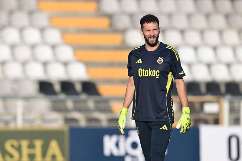 Fenerbahçe’den Galatasaray’a tarihi transfer çalımı! Ali Koç işi bitirdi! 30 milyon euroluk yıldız teklifi kabul etti! - Resim: 5