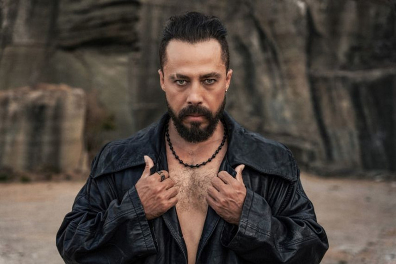 Sessiz sedasız evlenmişti! Şarkıcı Bahadır Tatlıöz'den şoke eden açıklama geldi! - Resim: 1