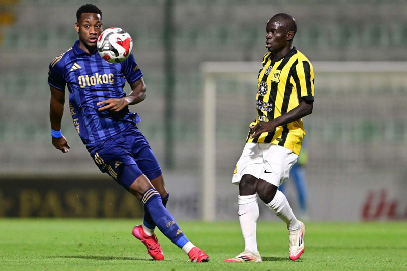 Jhon Duran, Fenerbahçe formasıyla şampiyonluk istiyor! Osimhen için çarpıcı sözler! - Resim: 11