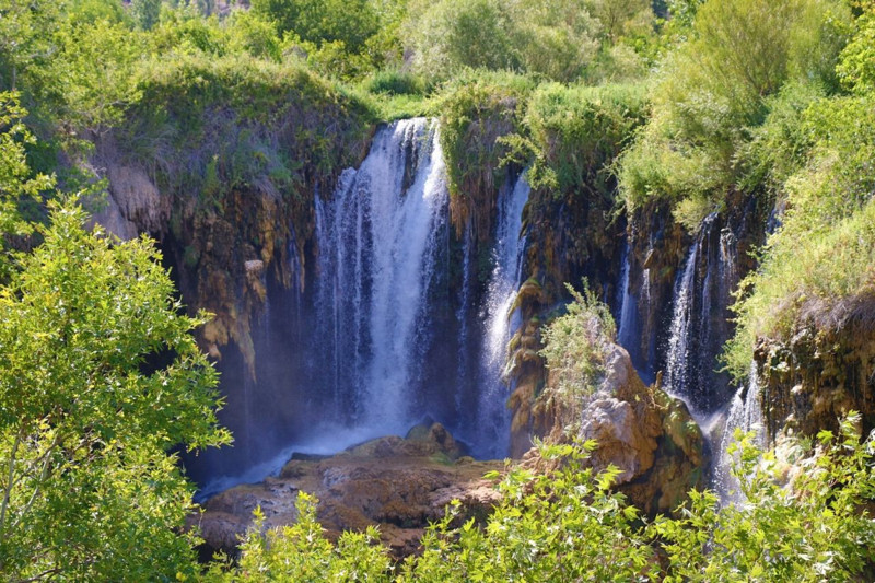 Konya’da doğayla serin kaçış rotası olan Yerköprü Şelalesi yazın en çok ziyaret edilen noktası oldu - Resim: 3