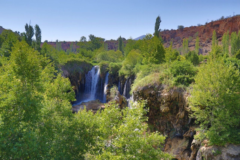 Konya’da doğayla serin kaçış rotası olan Yerköprü Şelalesi yazın en çok ziyaret edilen noktası oldu - Resim: 2