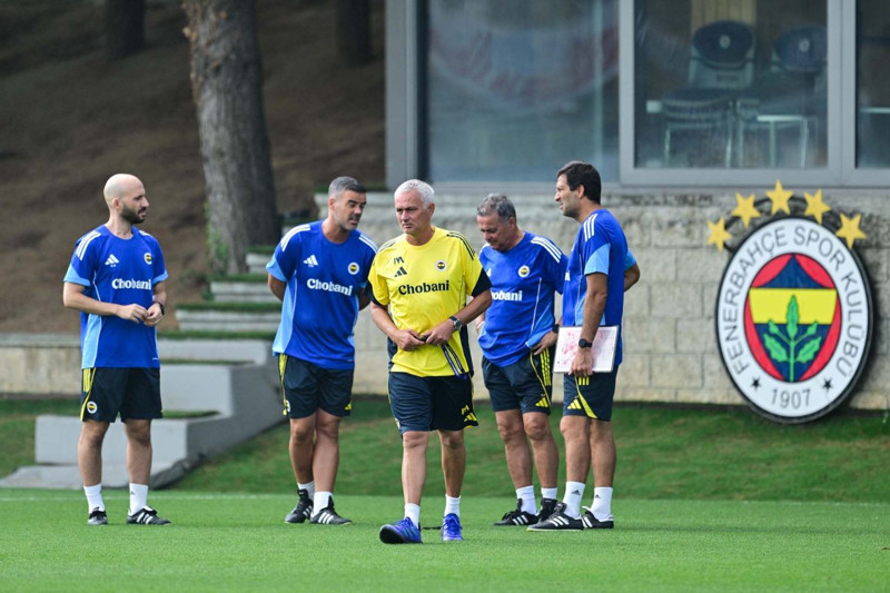 Jose Mourinho’nun 20 milyon euroluk yıldızı oynatmaması büyük olay oldu! Tedesco bile bu karara anlam veremedi! "Neden oynatmadı anlamış değilim" - Resim: 3