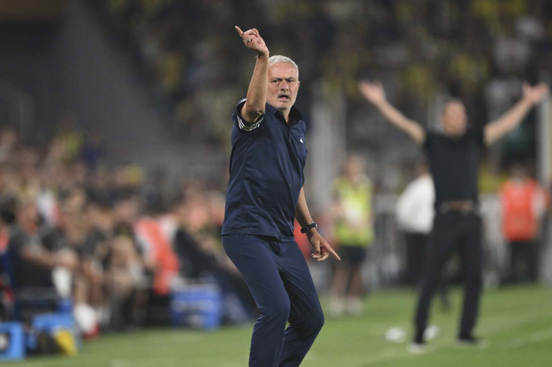 Jose Mourinho geri dönüyor! Anlaşma sağlandı! Yeni takımını duyan Fenerbahçeliler küplere binecek - Resim: 3