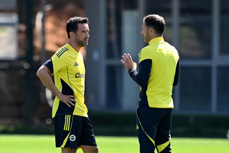 Fenerbahçe’de Tedesco ayrılığı resmen açıkladı! “Bu kulübün efsanesi olacak” - Resim: 16