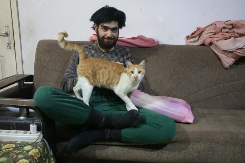 3 yıldır duş almayıp tırnaklarını bile kesmiyordu! Eski hali ortaya çıktı kimse inanamadı - Resim: 1