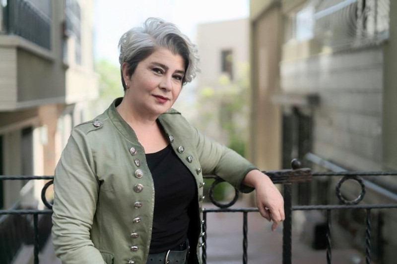 Ünlü oyuncu kötü haberi duyurdu! 4 ay önce meme kanserine yakalandı - Resim: 1