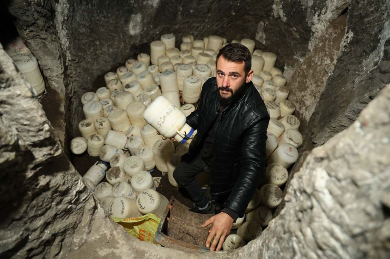 Sivas’ın meşhur peynirinin sırrı ortaya çıktı! Asıl maharet “peynir otelinde” saklıymış - Resim: 1