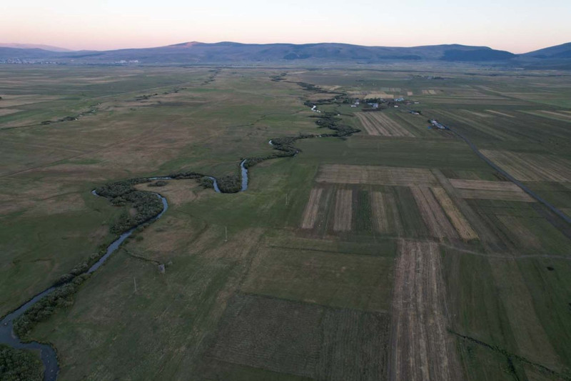 Ardahan Ovası’nda sonbahar renkleriyle birlikte menderesler büyüledi! Doğa adeta tabloya dönüştü - Resim: 3