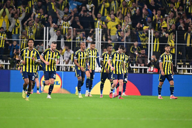 Sadettin Saran “transfer yapacağız” sözünü tutacak! Fenerbahçe, 17 milyon euroluk yıldızı istiyor! Gelirse dengeleri değiştirecek - Resim: 6