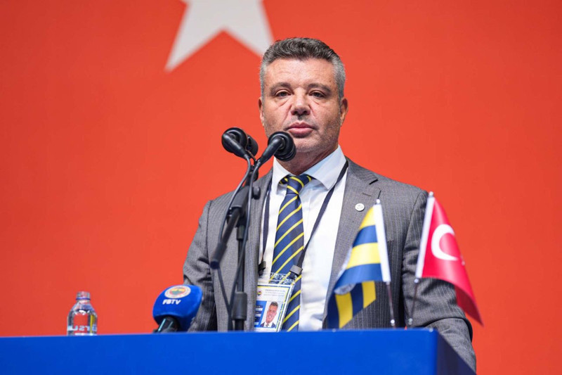 Golcü transferini Sadettin Saran bitirecek! İspanyollar 32 milyon euroluk yıldızı duyurdu! Fenerbahçeliler havalimanına akın edecek - Resim: 5