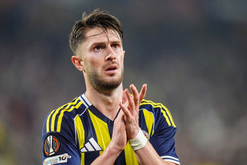 Tedesco’nun prensine transfer kancası! Fenerbahçe’nin 20 milyon euroluk yıldızına dev talip! İzlemeye aldılar - Resim: 5
