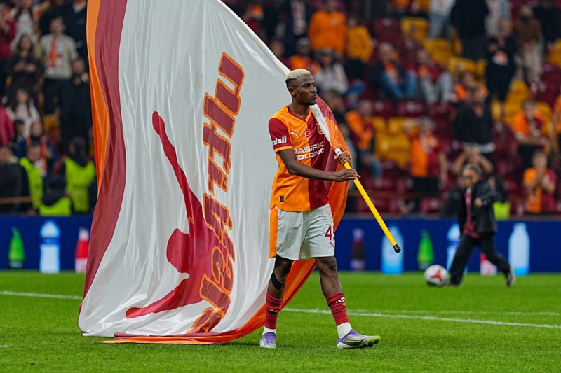 Galatasaraylıları küplere bindirecek haber! Dünya devi Osimhen’i istiyor! “Kesin olarak transfer listesinde” - Resim: 10