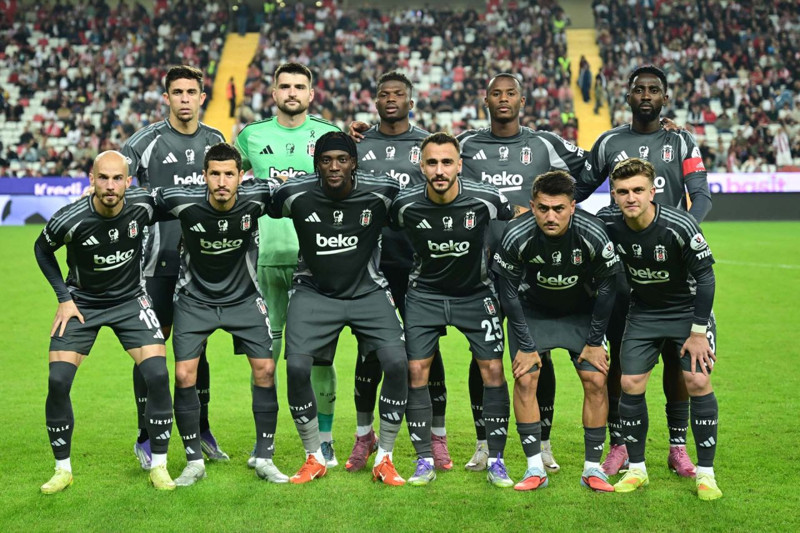 Sergen Yalçın kolları sıvadı! Plan hazır! İşte Beşiktaş’ı zirveye çıkaracak 11 maçlık fikstür! - Resim: 2