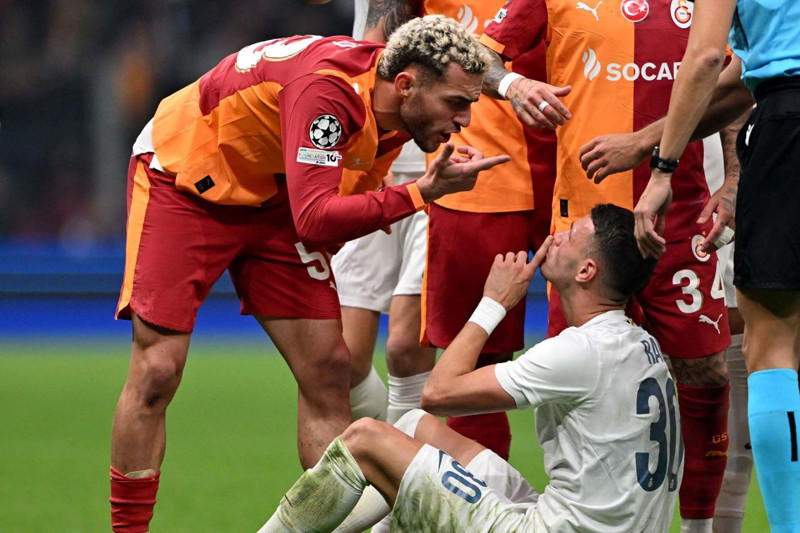 Okan Buruk’tan Union SG yenilgisi sonrası özeleştiri! Osimhen, Lemina’nın son durumunu da açıkladı! - Resim: 3