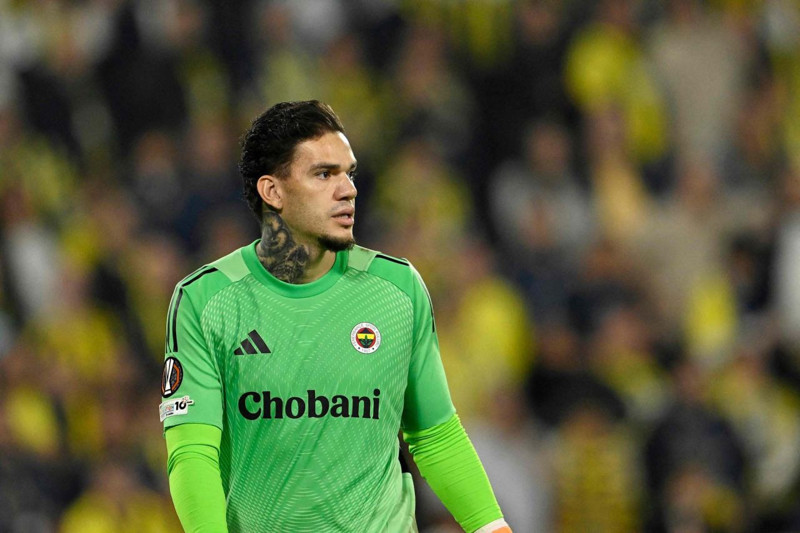 PFDK'ye sevk edilmişti! Fenerbahçe'de Ederson hamlesi! Galatasaraylı futbolcuların o görüntüleri örnek verildi - Resim: 6