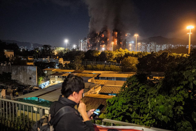 Hong Kong cehennemi yaşıyor! Onlarca kişi hayatını kaybetti, yüzlerce kişi kayıp - Resim: 3