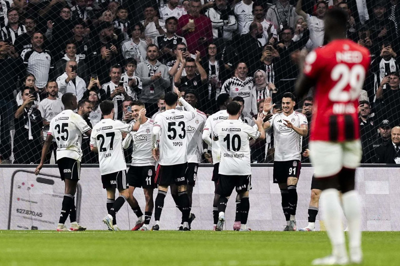 Beşiktaş’ta gençlik planı devrede! Transferde sürpriz rota! Orta sahaya 21’lik yıldız adayını istiyorlar! - Resim: 1