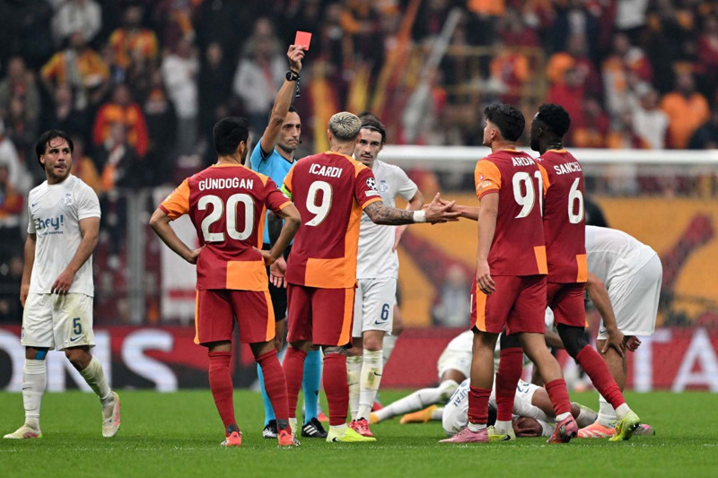 Osimhen, Fenerbahçe derbisinde oynayacak mı? Okan Buruk son kararını verdi! - Resim: 1