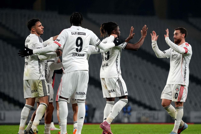 Karagümrük galibiyeti sonrası patladı! Beşiktaş’ta Sergen Yalçın'dan istifa açıklaması! - Resim: 6